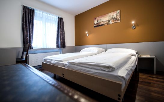 Double room **Alexander Guesthouse